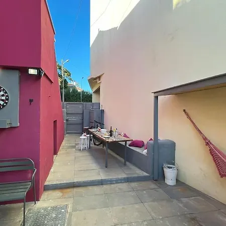 Aloha Pink House شقة *