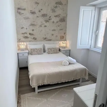 Apartment Aloha Pink House Parede