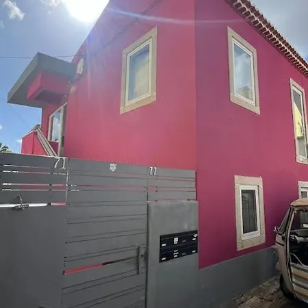 Aloha Pink House Apartment Parede